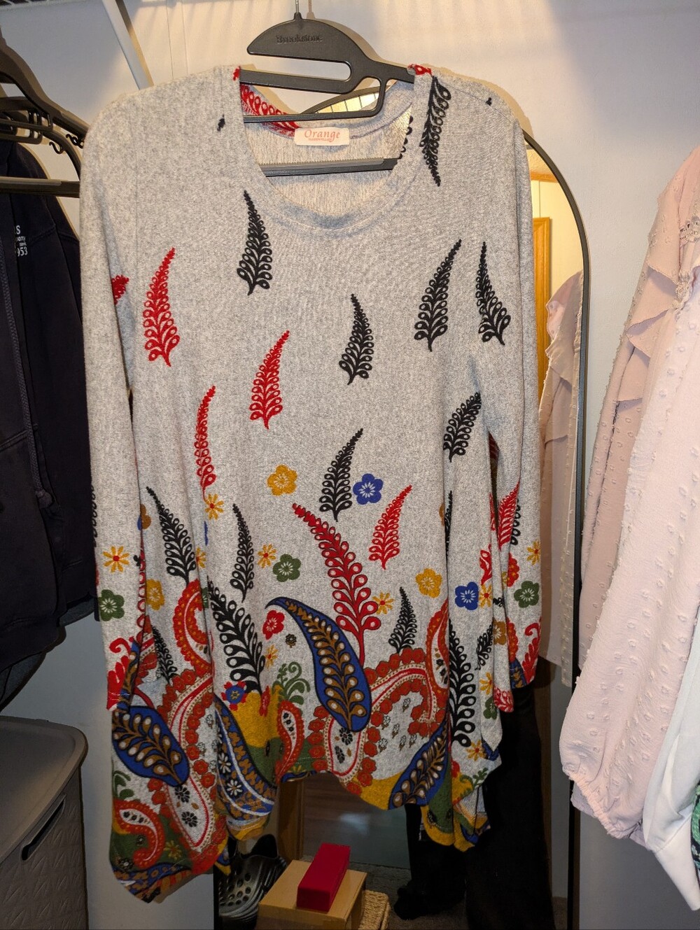 Orage Light Gray Paisley Floral Knit Tunic with Multicolor Accents